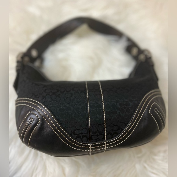 Vintage Coach Signature Logo Shoulder Bag, #2154 - Picture 13 of 13